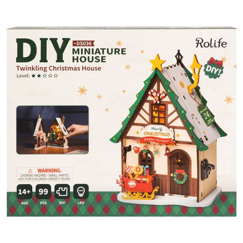 TWINKLING CHRISTMAS HOUSE