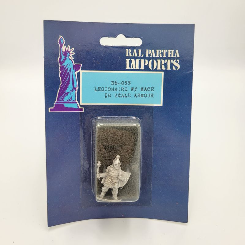 LEGIONAIRE w/ MACE IN SCALE ARMOR