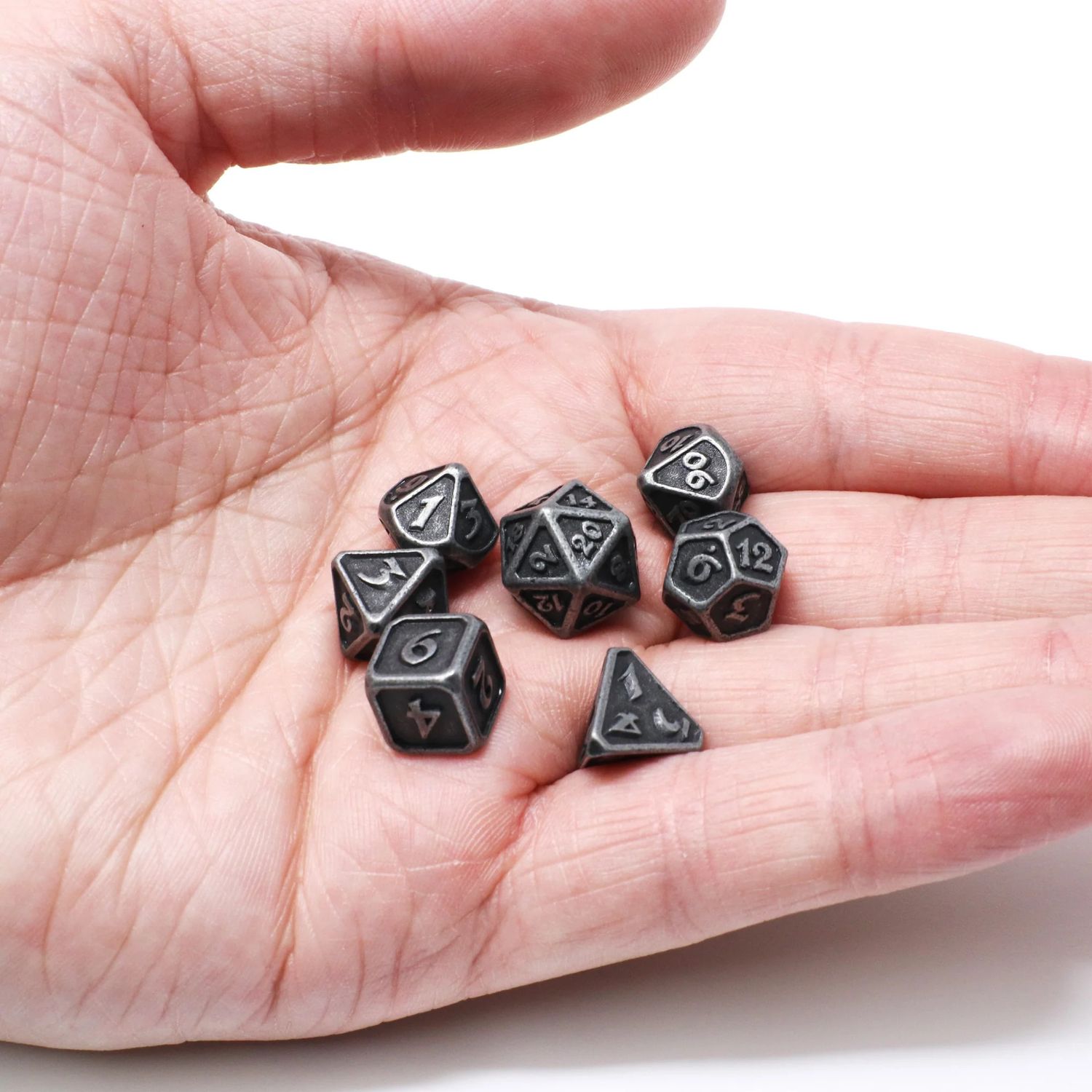 dh DICE SET 7 METAL CRITLINGS MINI RPG SET - DARK IRON