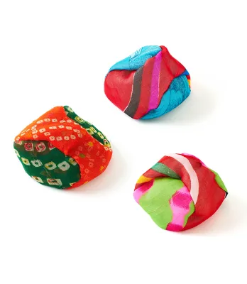 UPCYCLED SARI FOOTBAG (Assorted)
