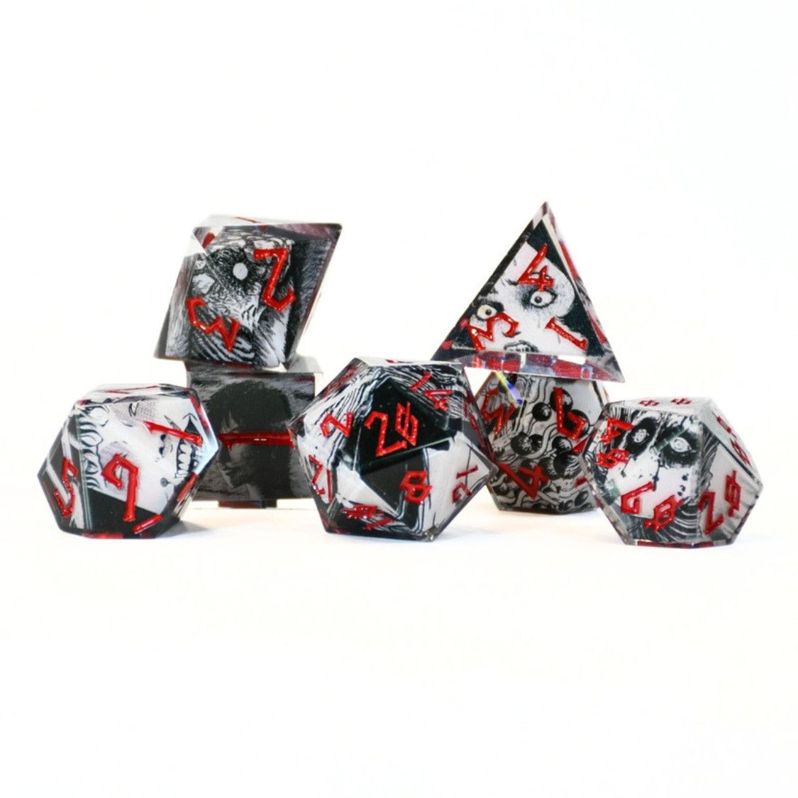 mmg DICE SET 7 SHARP EDGED JUNJI ITO Blk/Wht/Red