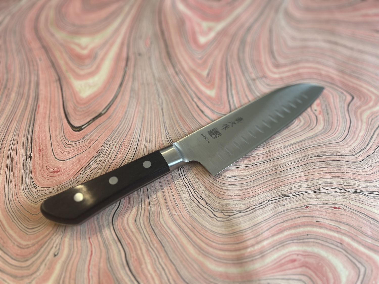 Mighty Santoku 6 1/2&#39; granton