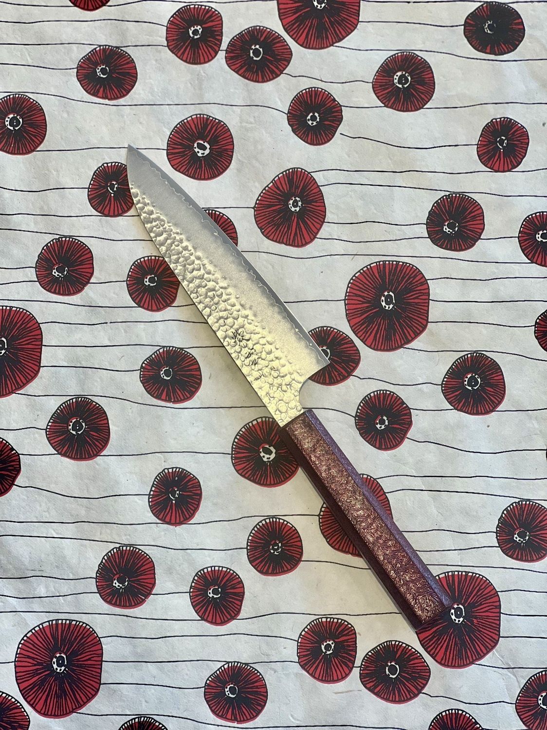 Shiun Red Santoku