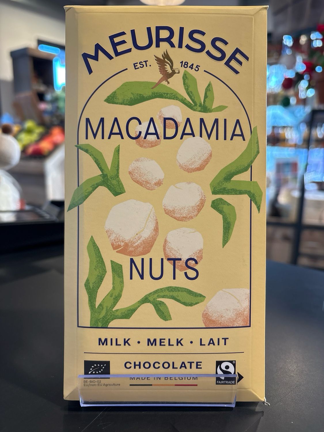 Chocolat au lait et aux noix de Macadamia Meurisse