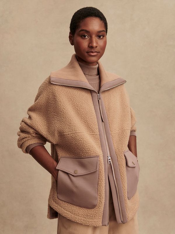 ELEANOR PATCH POCKET FLEECE