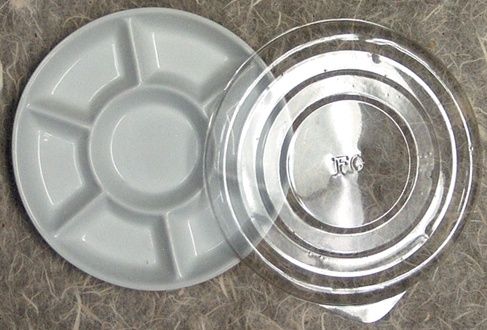 Color Mixing Tray round Porcelain 7¨1/2 407-8