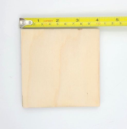 Carré de bois 4"x3/8"