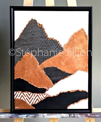 Collage et feuilles de métal sur toile "Sierra" par Stéphanie Filion