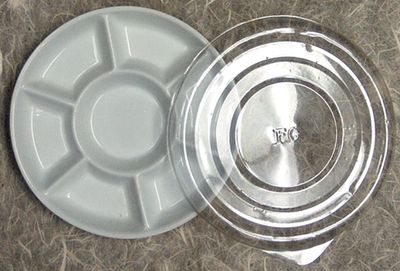 Palette de couleurs ronde en porcelaine 7¨1/2 407-8 Palette de couleurs ronde en porcelaine 7¨1/2 407-8