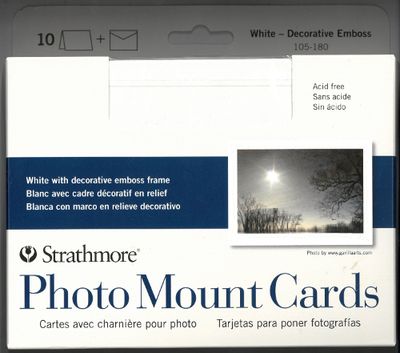 Cartes avec charnière pour photo embossées ens. de 10 Strathmore Cartes avec charnière pour photo embossées ens. de 10 Strathmore
