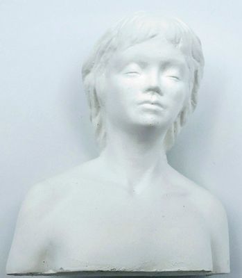 Buste Mona 6"