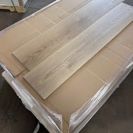 Old Mill oak waterproof click lock vinyl planks 6mm -22 mil wear layer