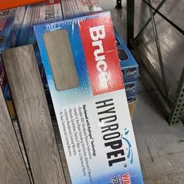 Bruce Hydropel Medium Gray Oak 7/16 in. T x 5 in. W Waterproof Click Lock Engineered Hardwood