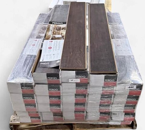 Pergo Outlast+ Java Scraped Oak 12 mm T x 6.1 in. W Waterproof Laminate Wood Flooring