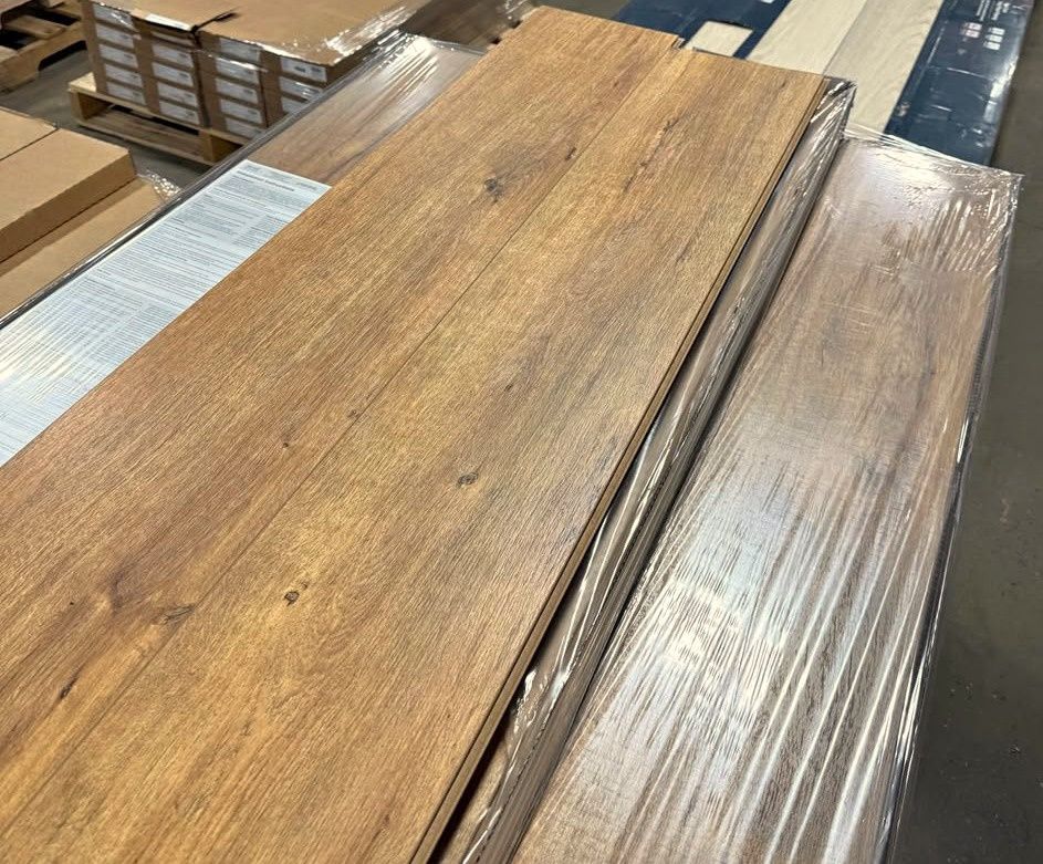 Autumn Valley Oak 12 mm T x 8 in. W Waterproof Laminate Wood Flooring