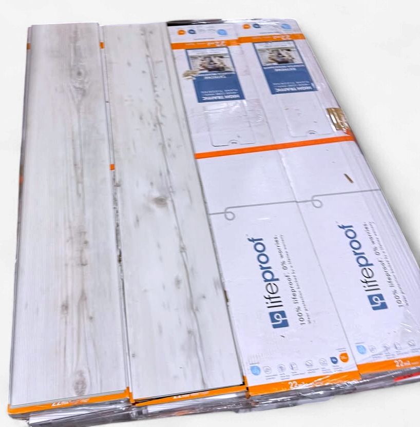 Pallet of 20 cases Lifeproof 22 mil park creek pine