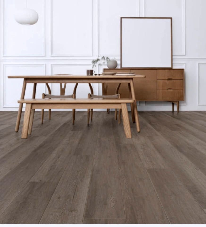 NEXGEN WEATHERPROOF WOOD - RIVERSIDE OAK - 9" X 60" - 10MM THICK WITH ATTACHED PAD