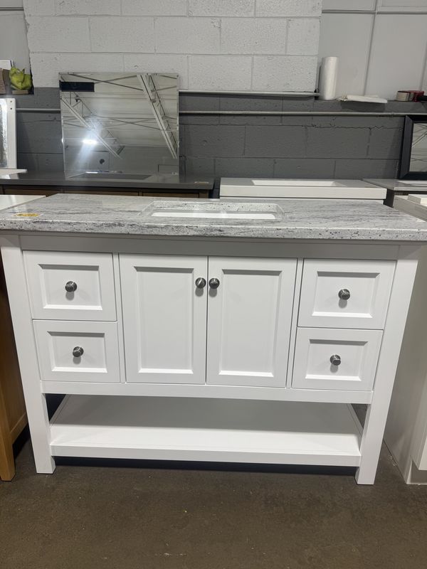 Fresca Manchester 48 in. X 21 in. Bath Vanity With Custom Quartz Top
