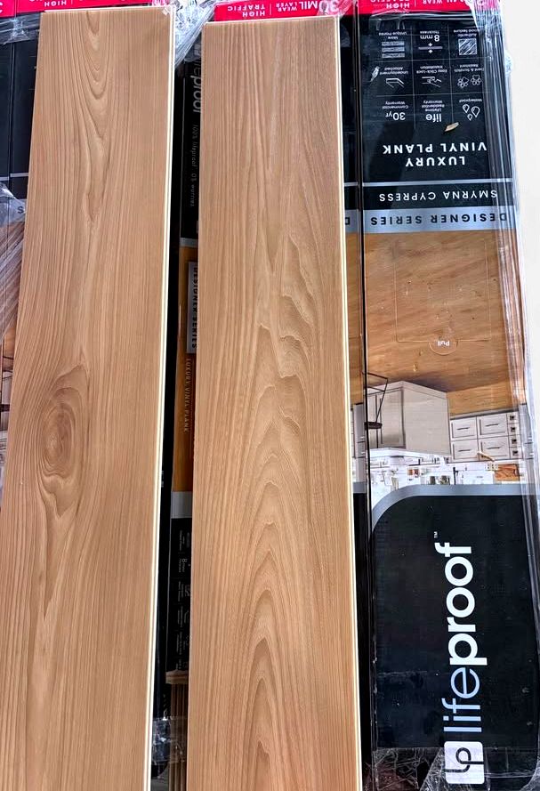 Smyrna Cypress 8 mm 30 mil waterproof vinyl flooring US$900
