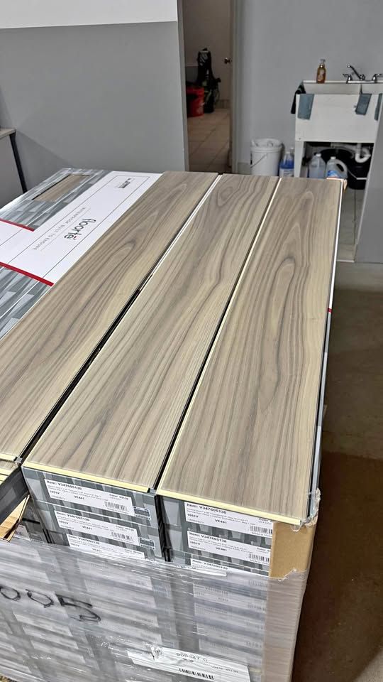 Shaw Pantheon HD+ Natural Bevel 8mm Vinyl Flooring