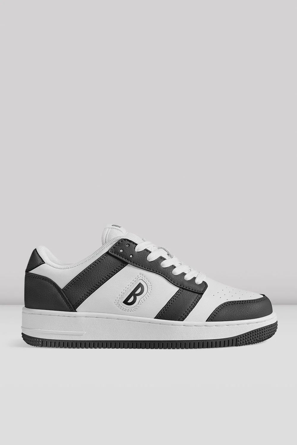 Kix Dance Sneaker