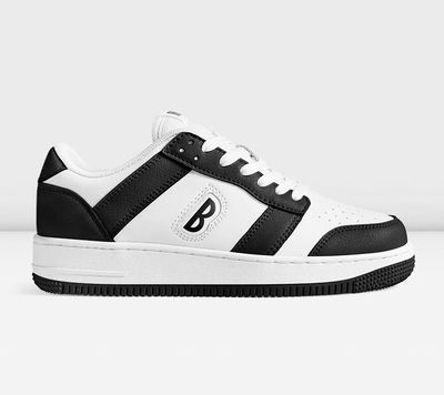 Dance Sneaker