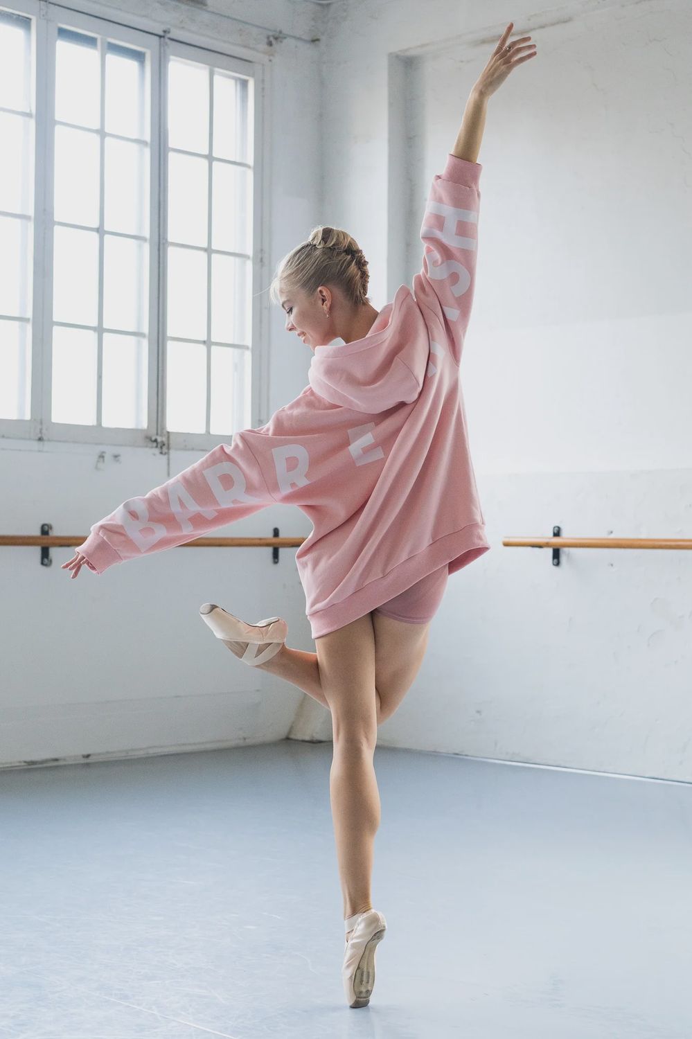 The Oversized Hoodie- Barre Trash