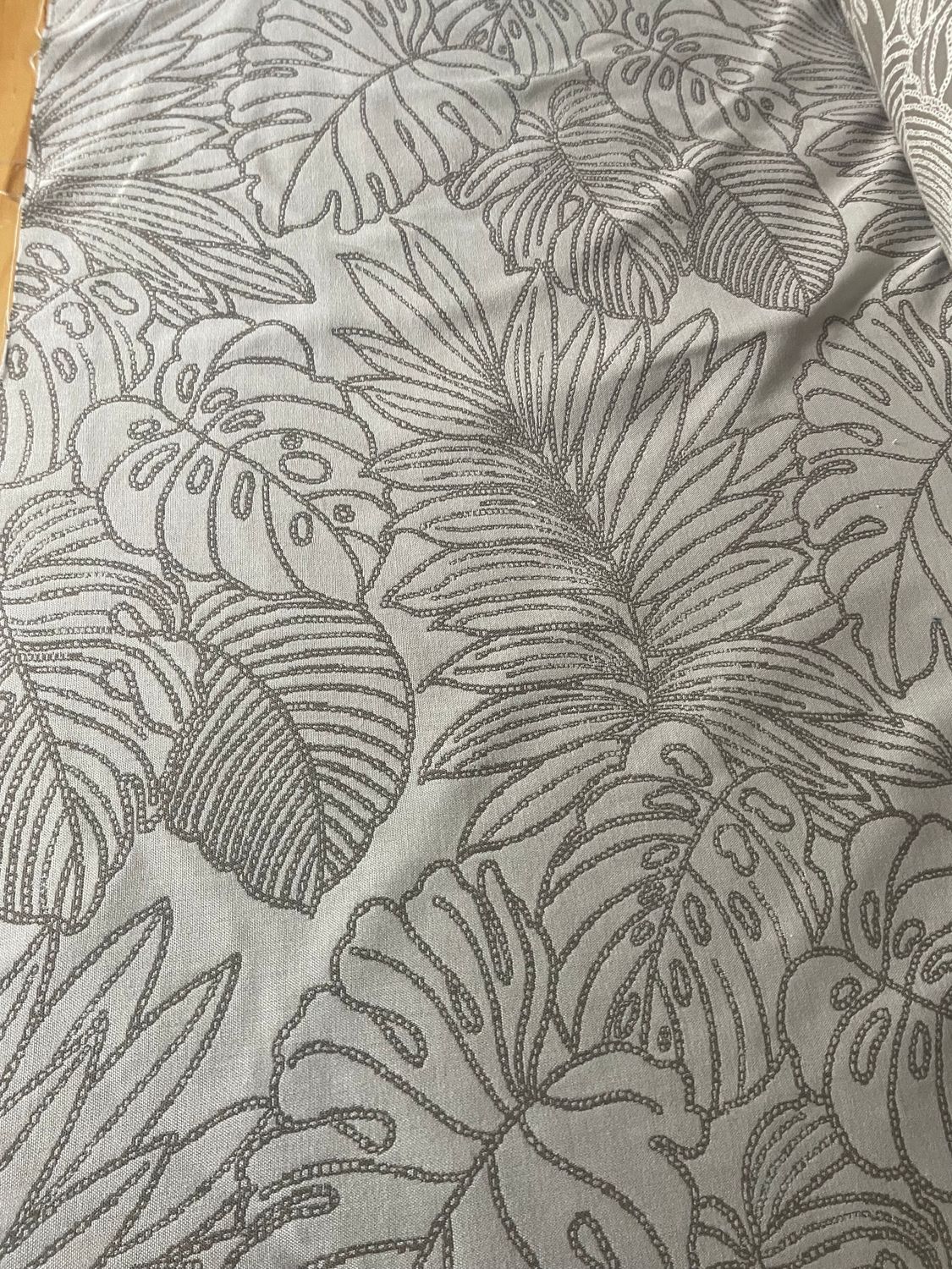 Tropical Li