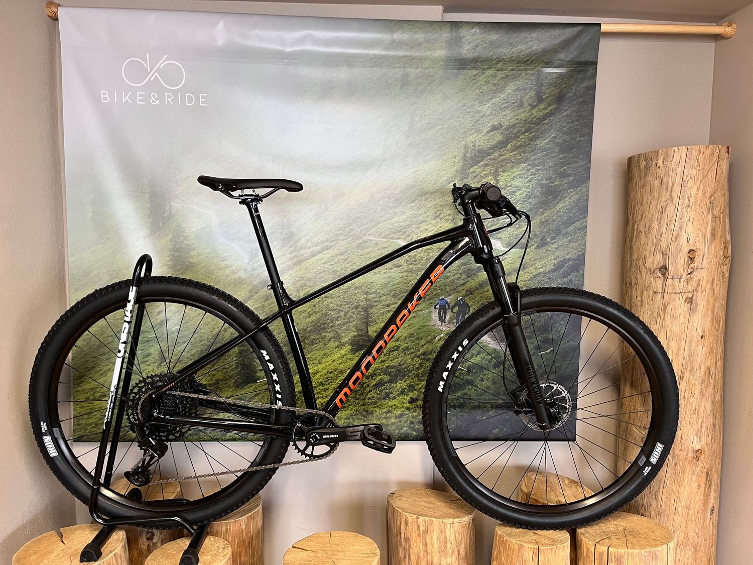 Mondraker Chrono in der Größe L