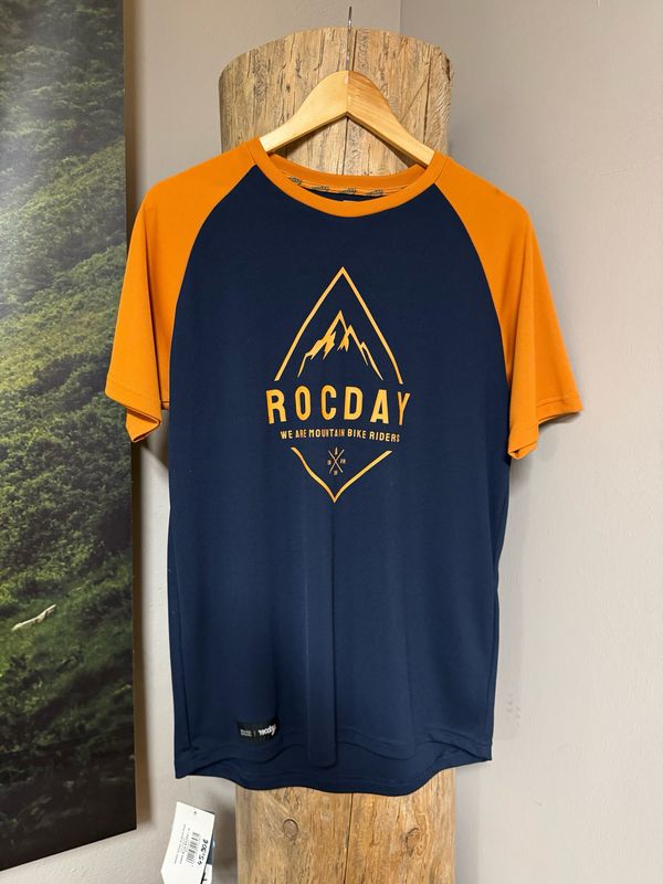 Rocday Trikot in der Größe L