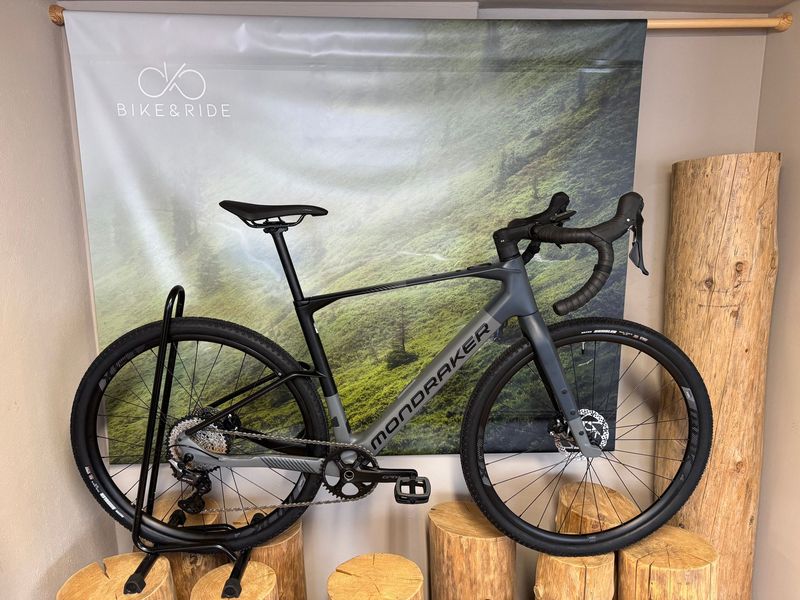 Mondraker Dusty in der Größe M