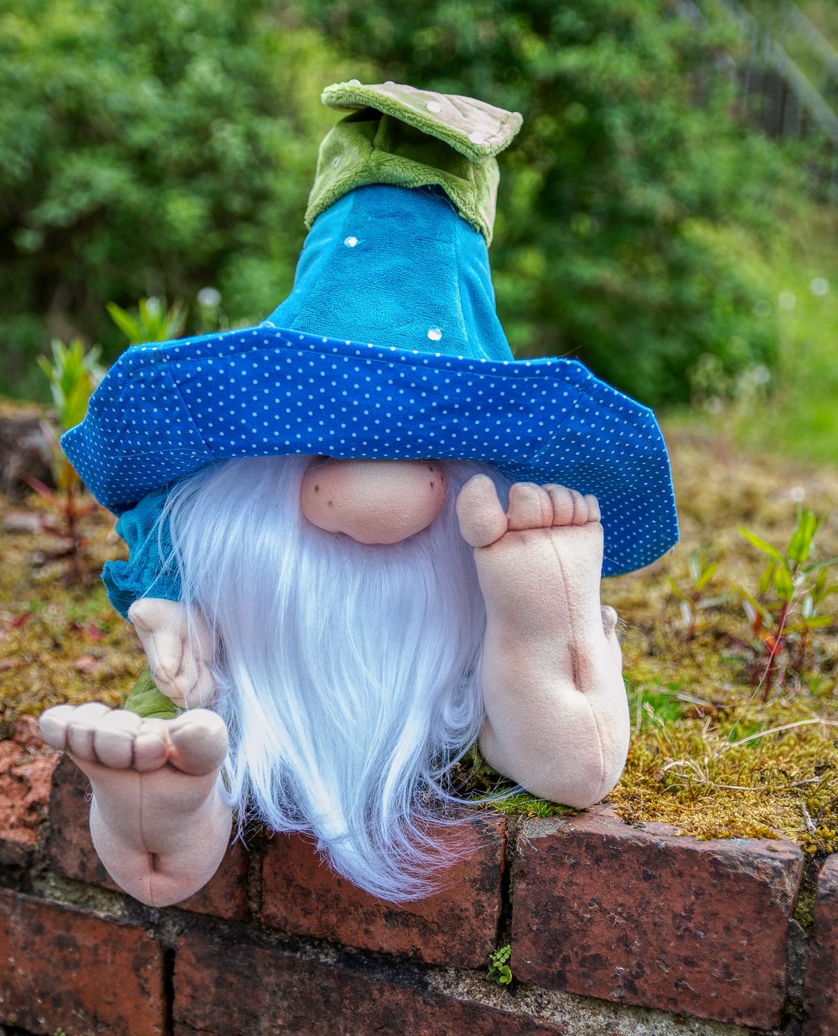 Ealar- spring gnome