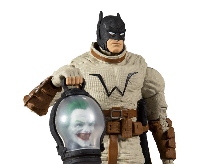 Last Knight on Earth DC Multiverse Batman (Collect to Build: Bane)