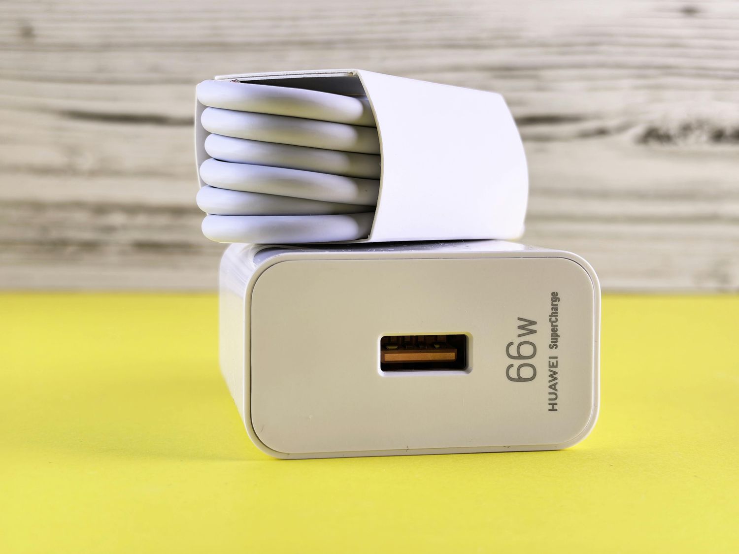 ​monarque dual port wall charger