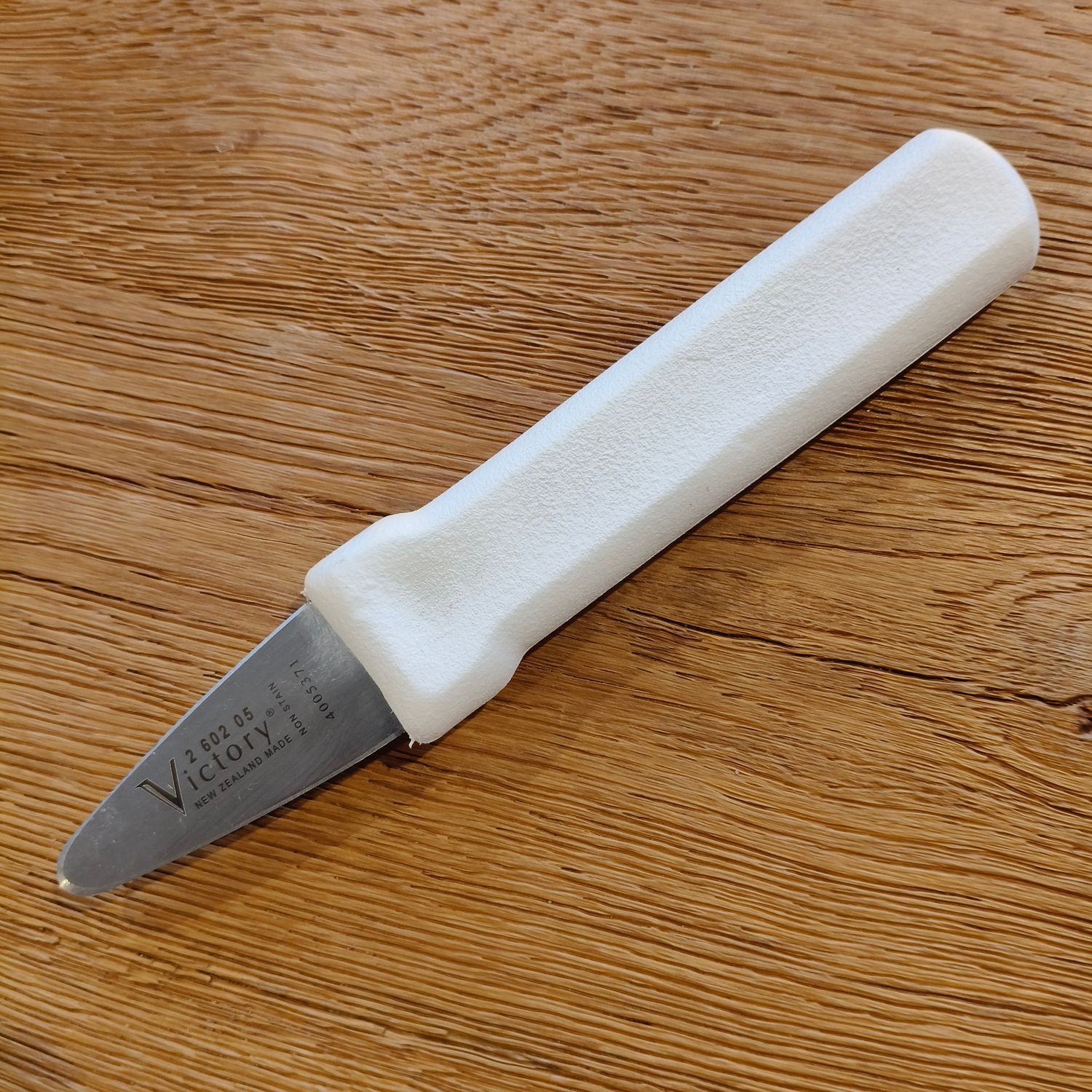 Kia Ora Oyster Knife 5cm