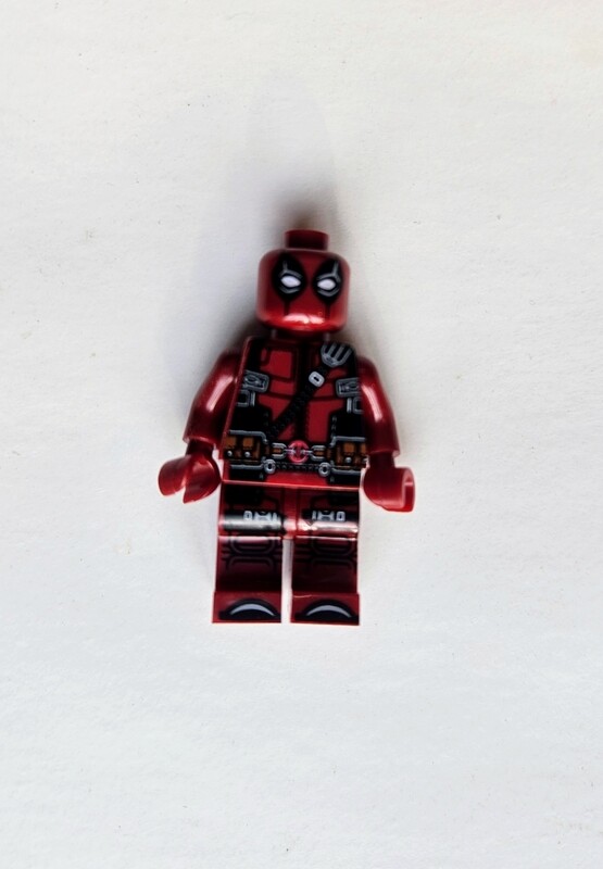 Minifigure Soap - Deadpool (Orange Scented)
