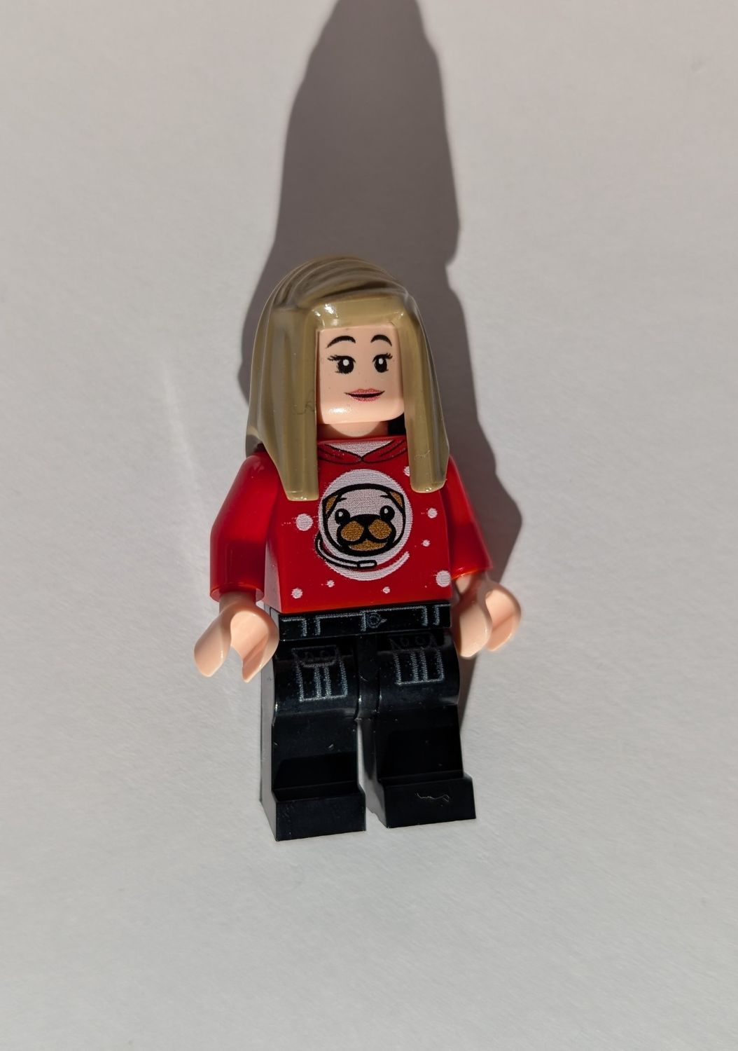 Minifigure Soap - Girl in Pug Sweater (Orange Scented) Minifigure Soap - Girl in Pug Sweater (Orange Scented)