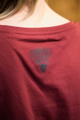 Curieuzegeuze T-shirt ♀ - Burgundy Rood