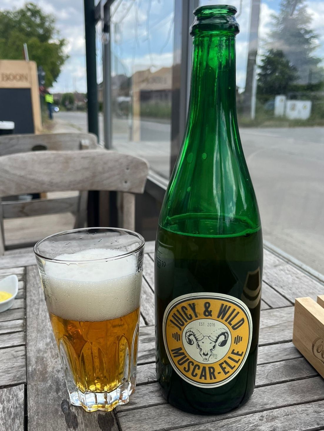 Lambiek Fabriek Juicy &amp; Wild Muscar-Elle | 75cl