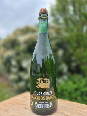 Oud Beersel Oude Geuze Calvados Barrel Edition | 75cl