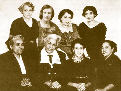 FOUNDERS&#39; SOCIETY / National Day of Giving