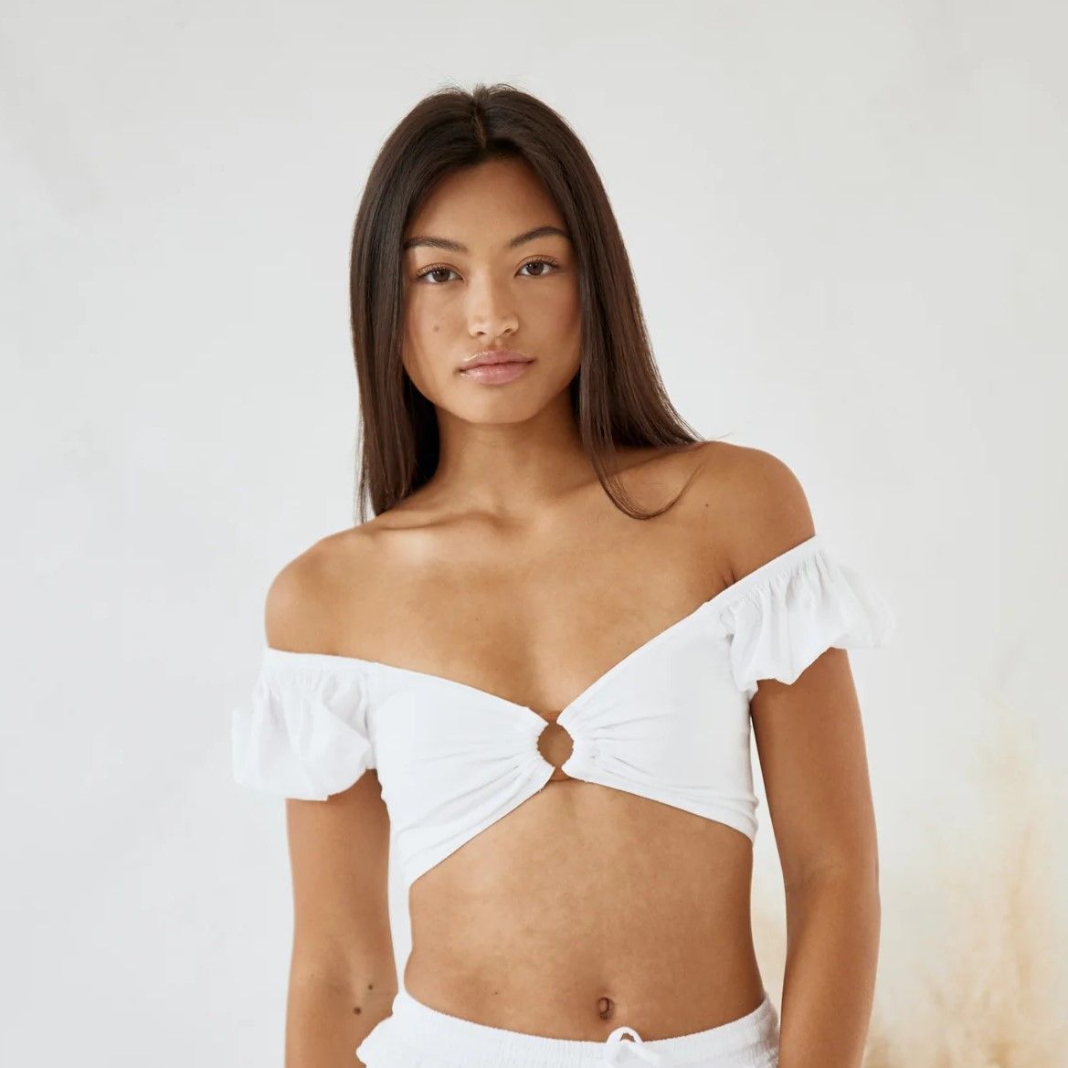 Women&#39; s Coconut Top w/Puff Sleeve - White