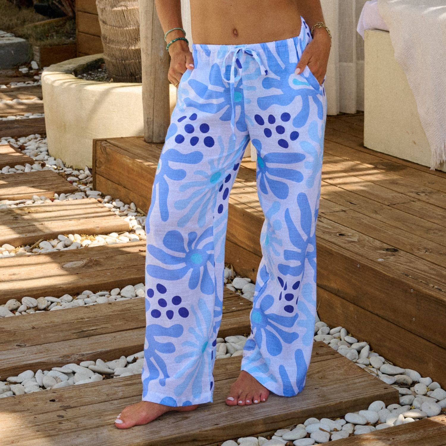 Women&#39;s Drawstring Pants - Azure Print