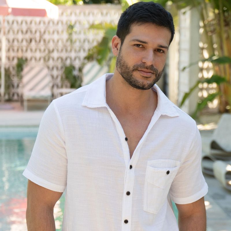 Men&#39;s S/S Button Down w/ Layered Button Pocket - White