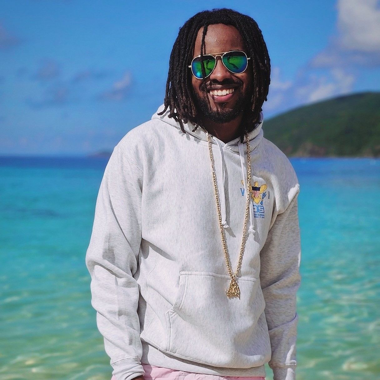 Men's VI Flag  P/O Hoodie Unisex Grey