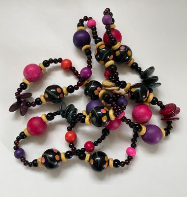 Lange ketting - zwart met kralen