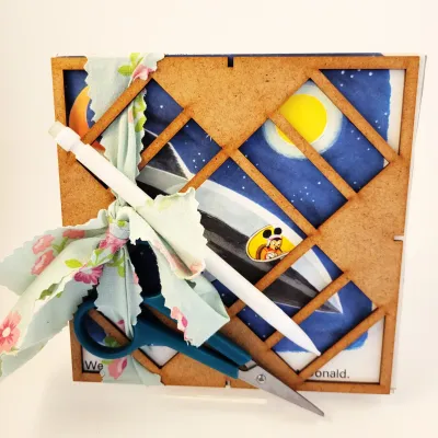 Knutselpakket vanaf 8 jaar | Origami doosjes plooien | Mickey Mouse Knutselpakket vanaf 8 jaar | Origami doosjes plooien | Mickey Mouse