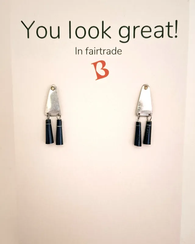 Oorbellen | KIBIBI | blikjes zilver/zwart | upcycled & fairtrade