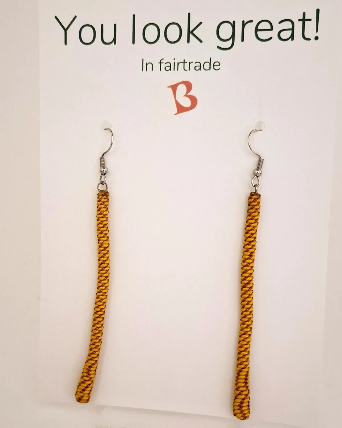 Oorbellen | KIBIBI | geel katoen en koperdraad | upcycled en fairtrade