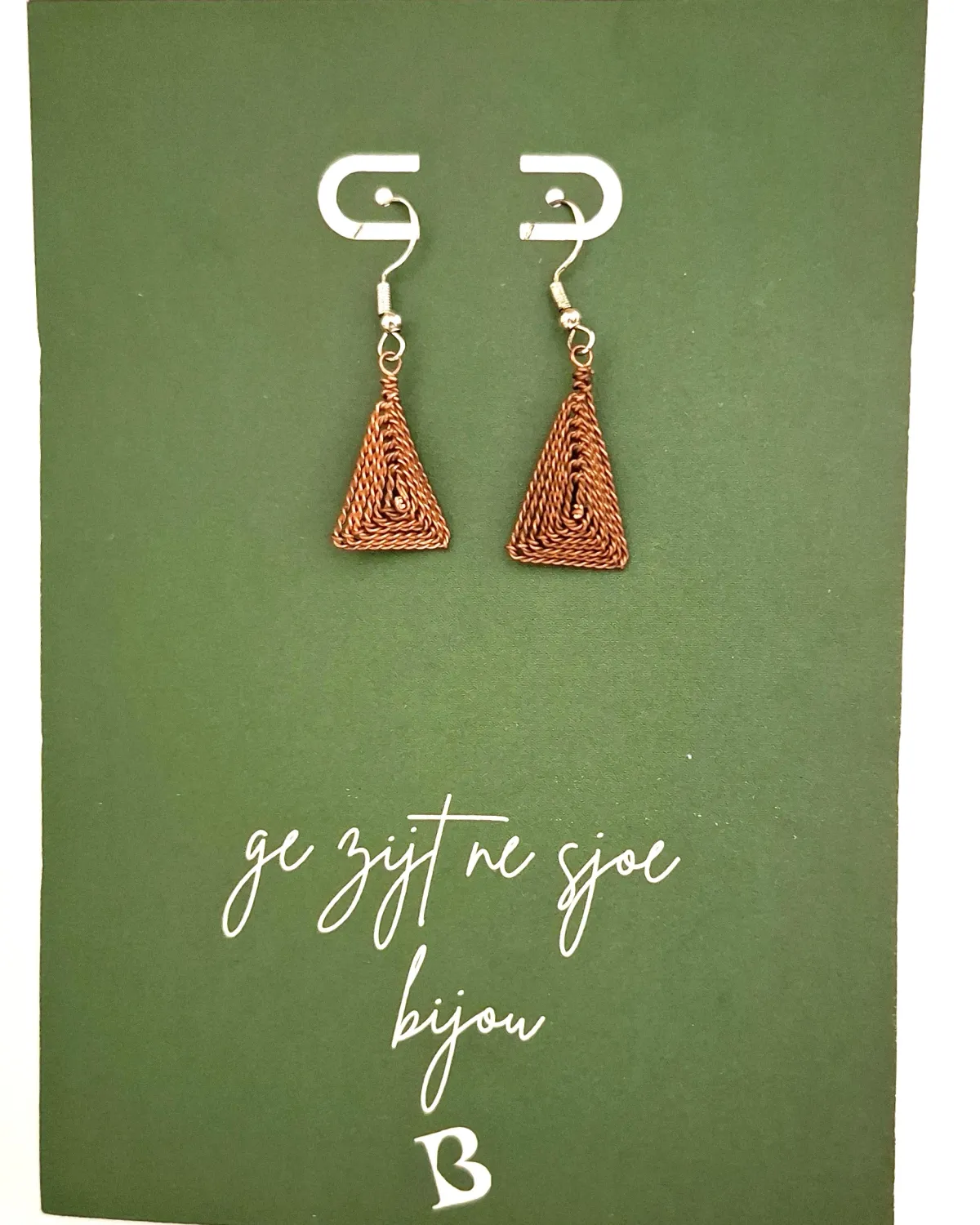 Oorbellen | KIBIBI | electrospoel driehoekjes | upcycled & fairtrade